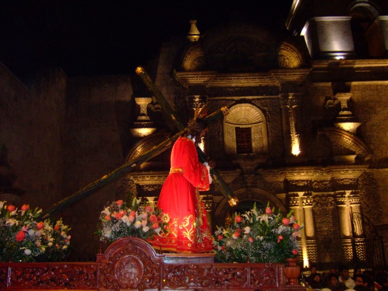 Húsvéti péntek Peruban